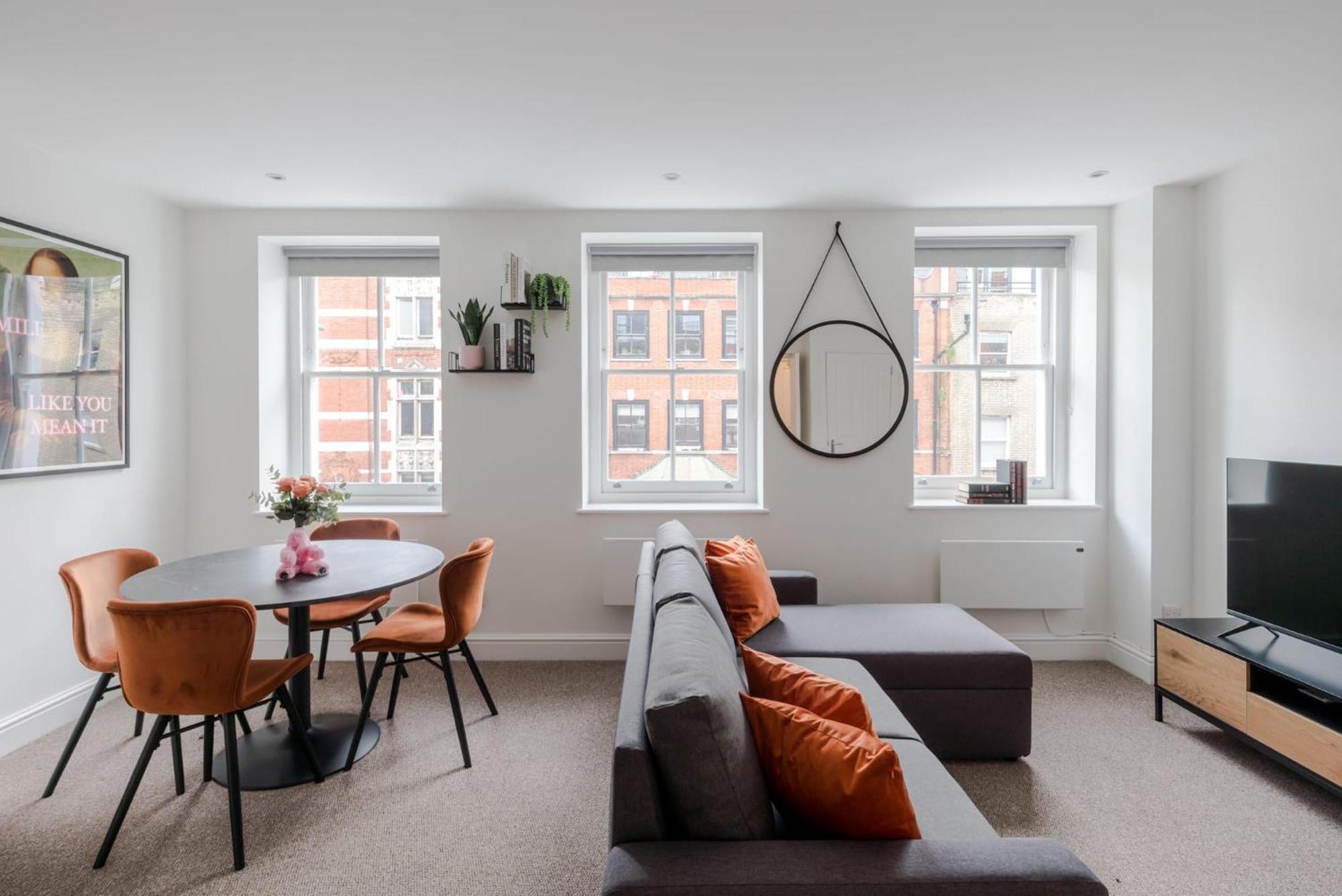Apartmán The Sensual Breeze - Fitzrovia - Frankie Says Londýn Exteriér fotografie